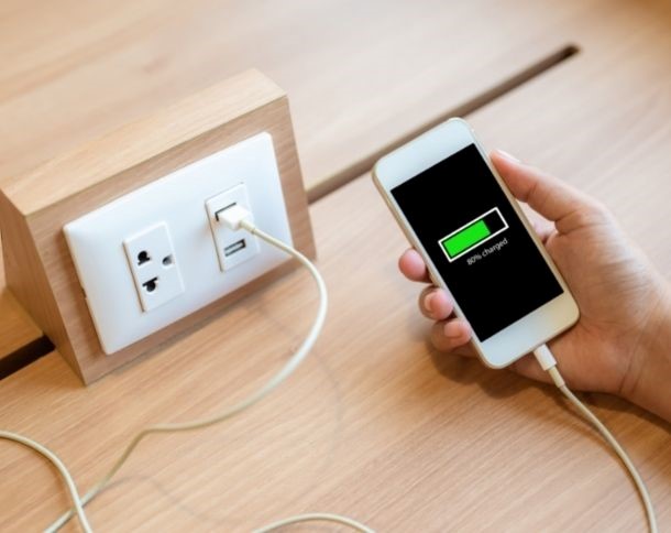 What is Juice Jacking? Why You Should Not Use Pubic USB Ports and Chargers