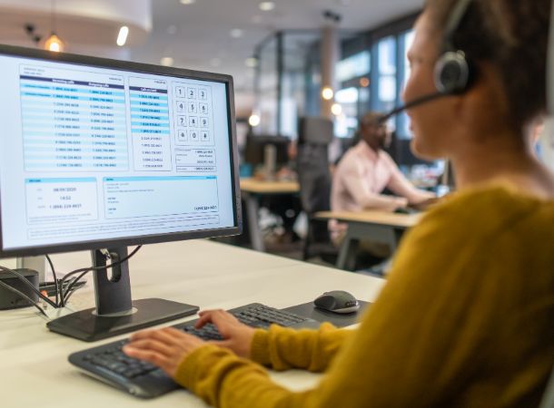 Choosing the Right IT Support Provider: Key Considerations for Small and Medium-Sized Businesses